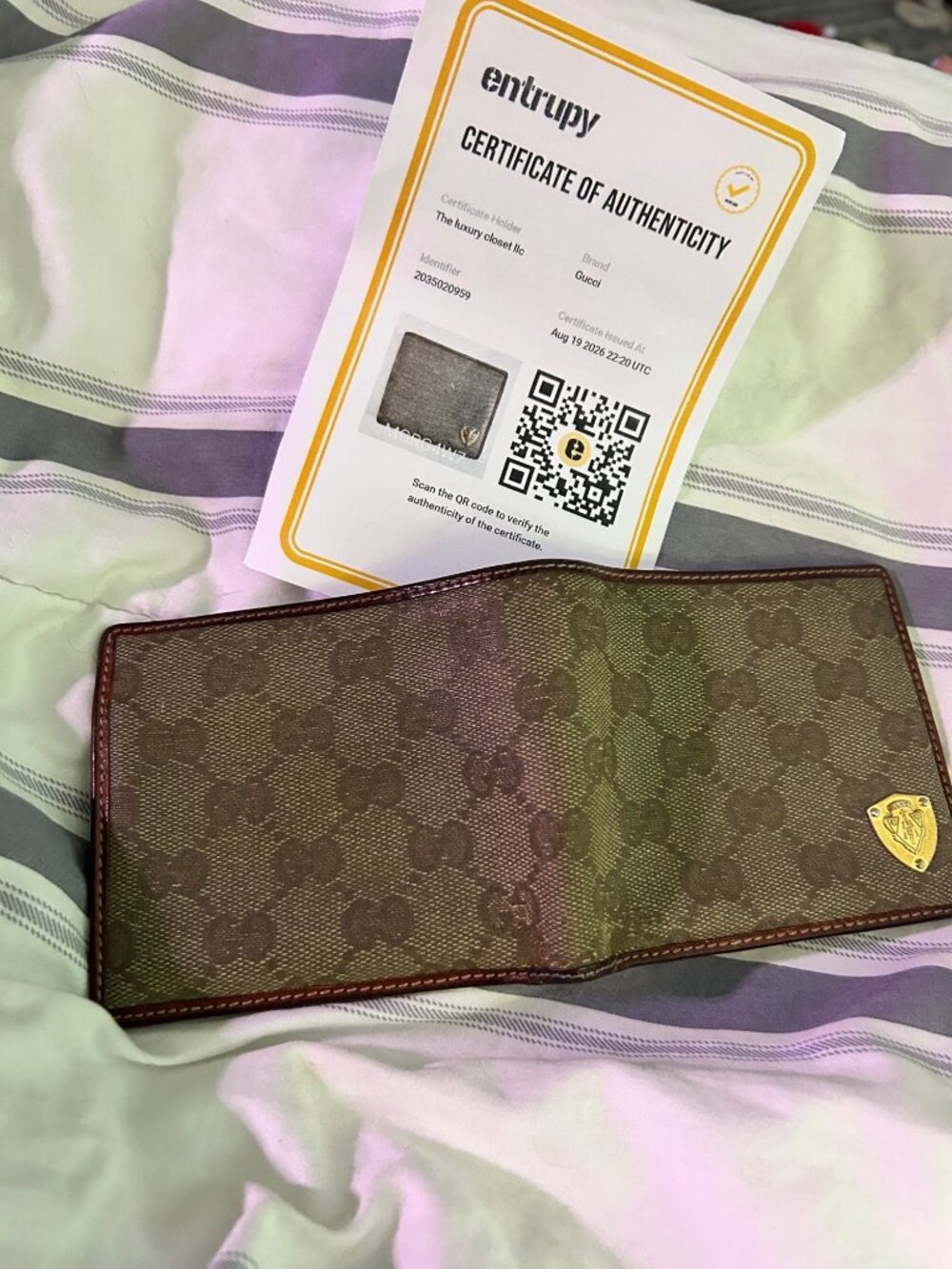 Authentic Gucci Vintage GG Monogram Canvas Bifold Wallet Entrupy